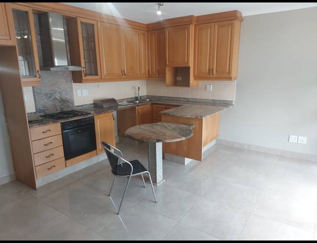 1 BEDROOM APARTMENT TO LET IN UMHLANGA RIDGE